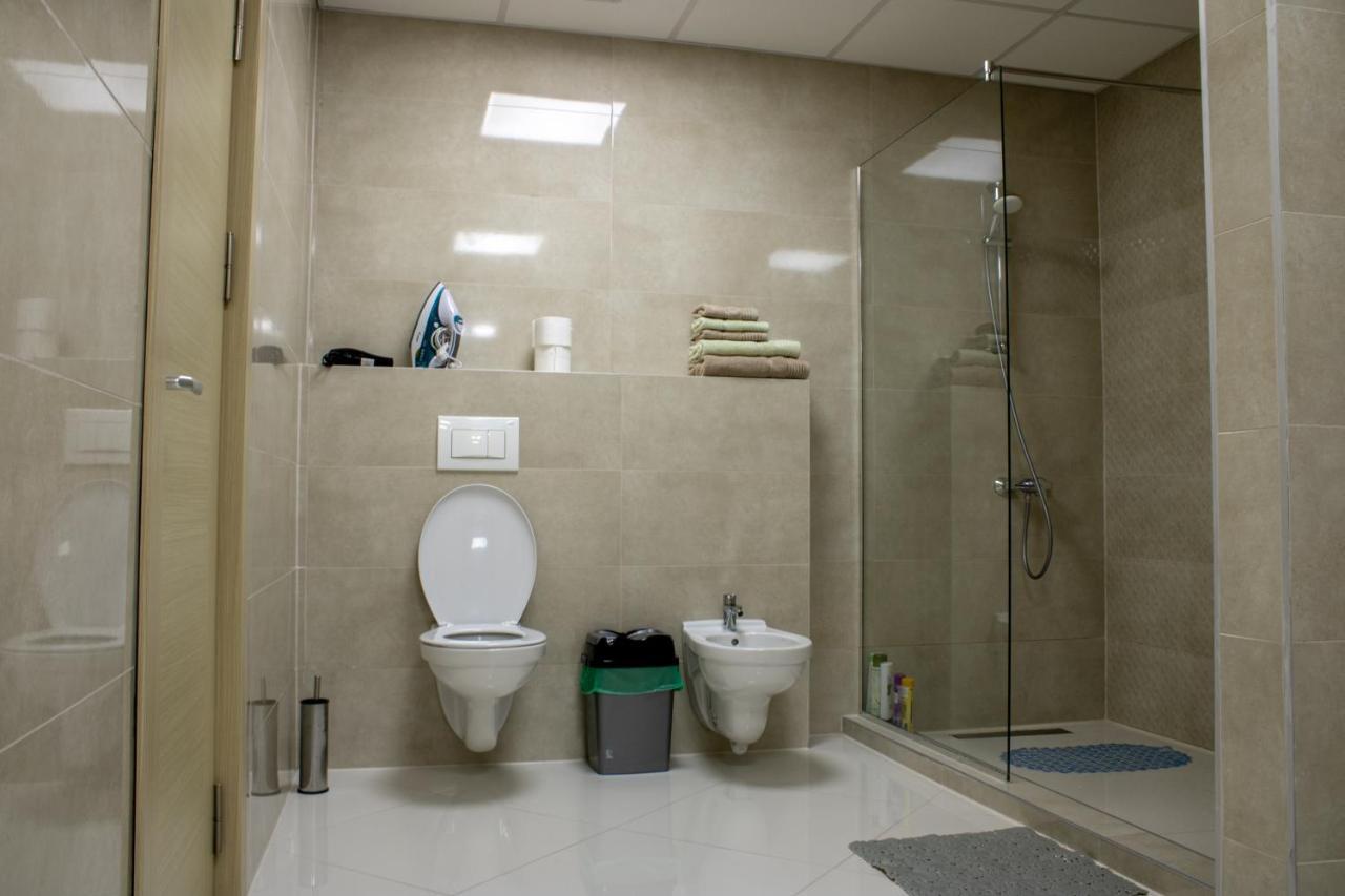 Center 2 Apartment *