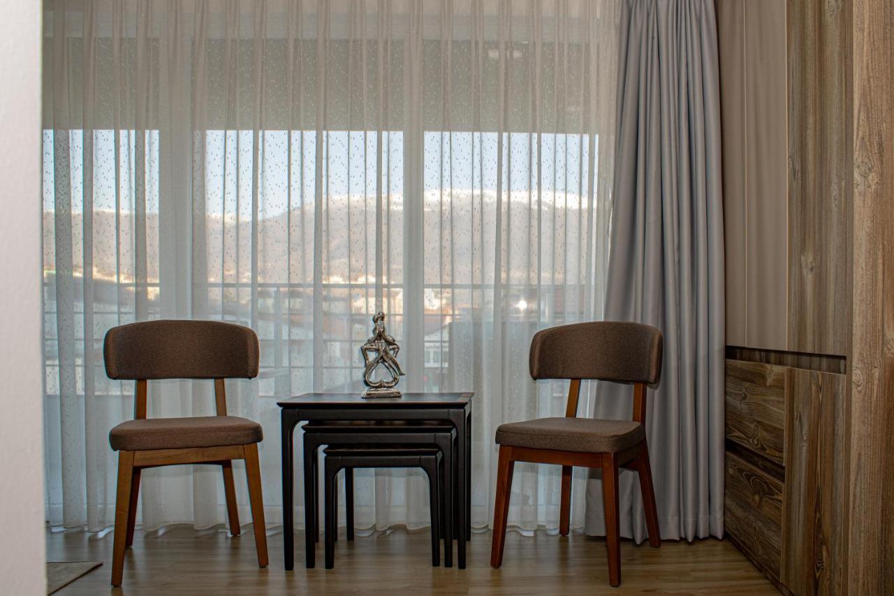 Center 2 * Ohrid
