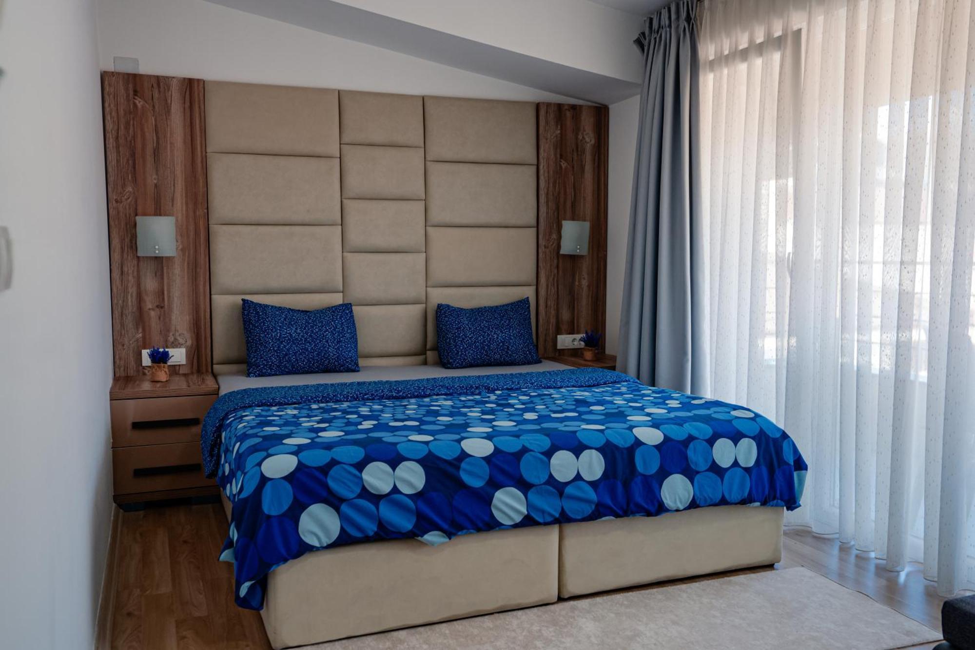 Apartment Center 2